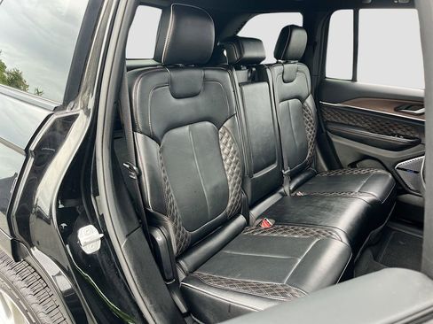 Used 2023 Jeep Grand Cherokee Summit RWD image 29