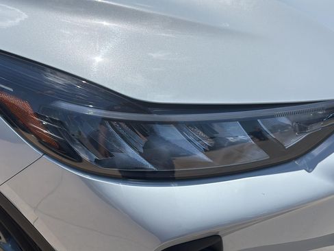Used 2025 Ford Escape ST-Line AWD/4WD image 29