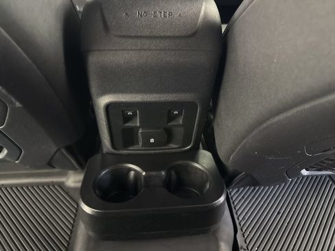 Used 2021 Ford Bronco Black Diamond AWD/4WD image 32