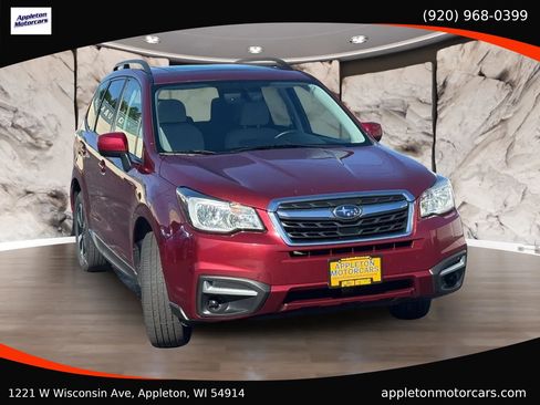 Used 2017 Subaru Forester 2.5i Premium w/ All-Weather Package AWD/4WD image 11