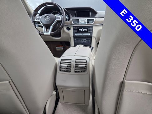 Used 2015 Mercedes-Benz E 350 Sedan image 30