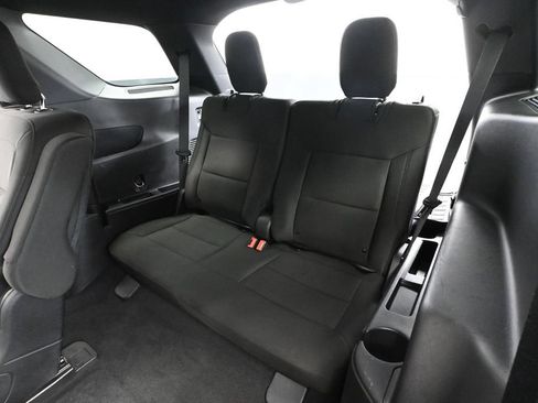 Used 2020 Ford Explorer XLT w/ Comfort Package AWD/4WD image 40