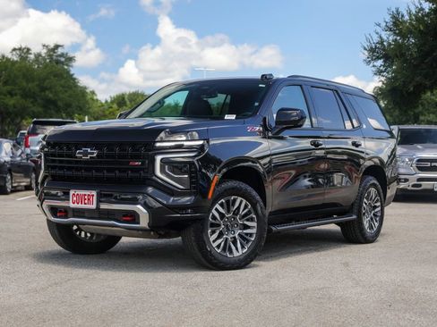 Used 2025 Chevrolet Tahoe Z71 AWD/4WD image 1