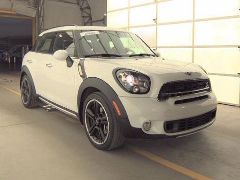 Used 2016 MINI Cooper Countryman S image 3