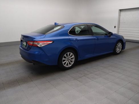 Used 2019 Toyota Camry LE FWD image 10
