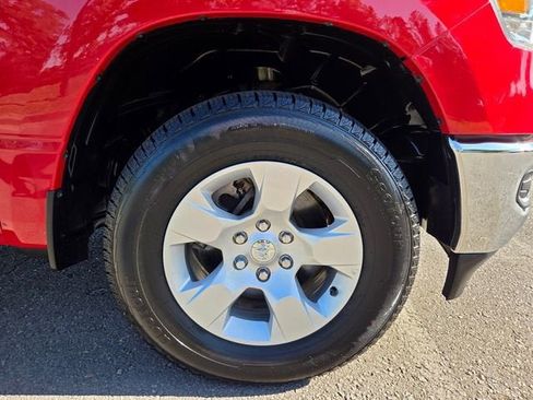 Used 2022 RAM 1500 Big Horn AWD/4WD image 20