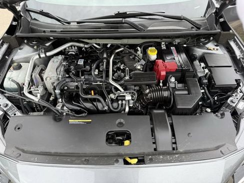 Used 2025 Nissan Sentra SV FWD image 24