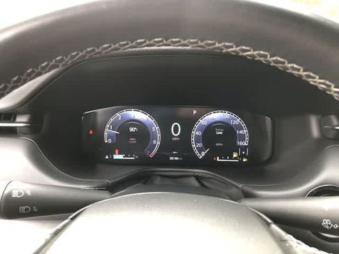 Used 2022 Jeep Compass High Altitude AWD/4WD image 34