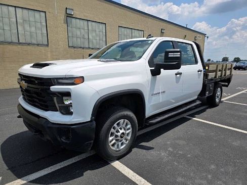 Used 2024 Chevrolet Silverado 2500 W/T w/ WT Fleet Convenience Package AWD/4WD image 1