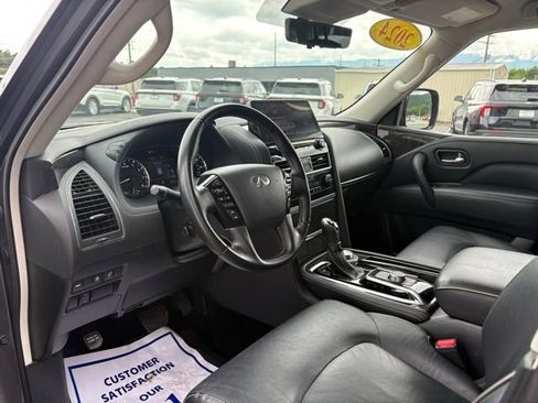 Used 2024 INFINITI QX80 Luxe AWD/4WD image 3