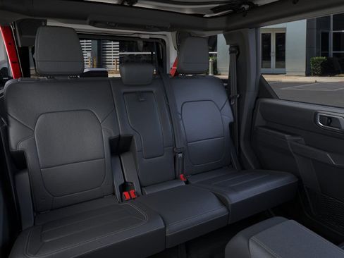 New 2025 Ford Bronco Badlands w/ Sasquatch Package image 11
