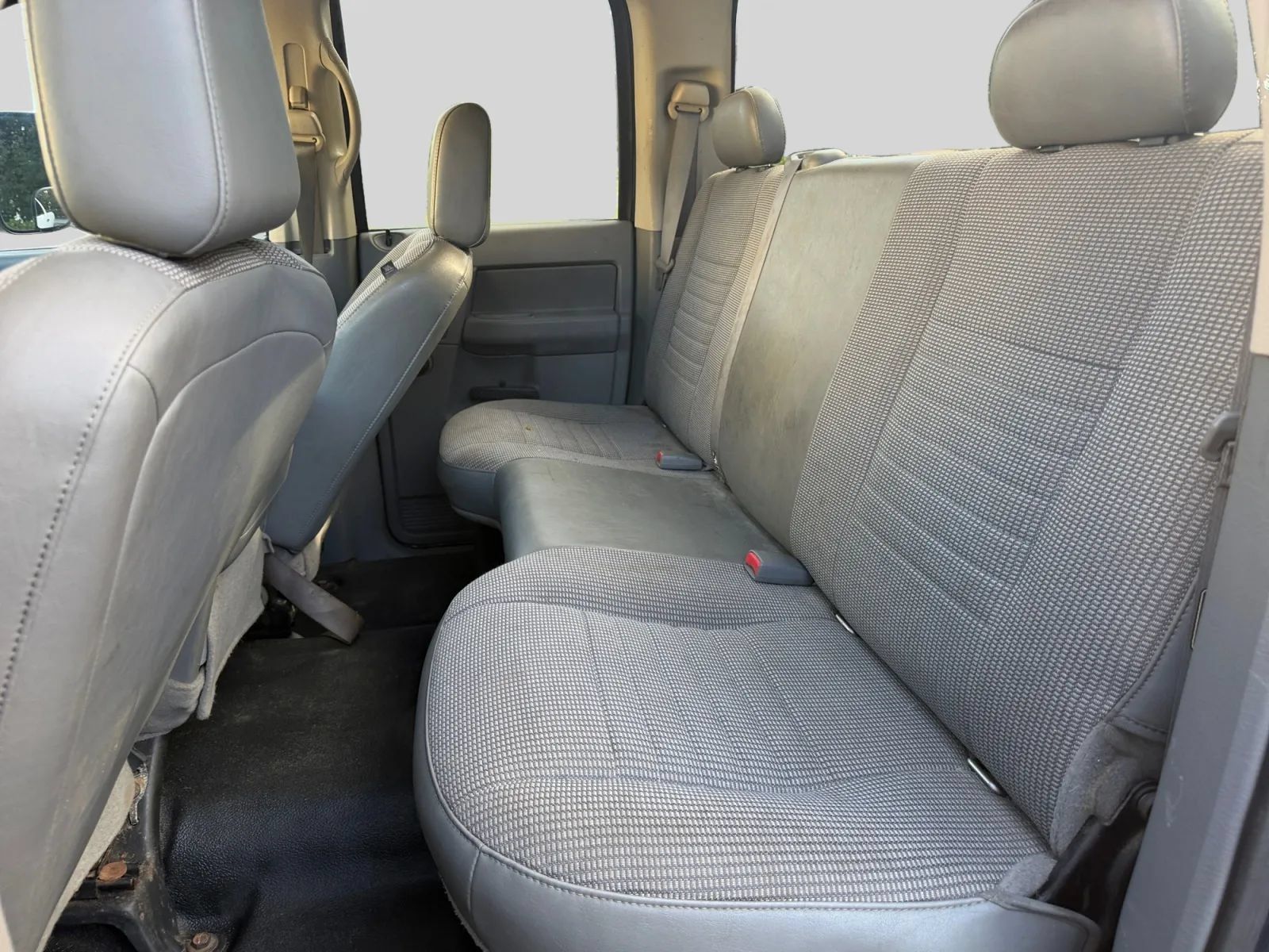 Used 2008 Dodge Ram 2500 Truck ST w/ Popular Equipment Group AWD/4WD image 13
