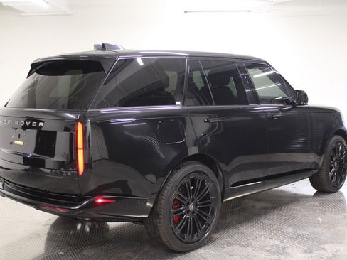 Used 2024 Land Rover Range Rover SE image 7