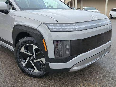New 2026 Hyundai Ioniq 9 SE image 10