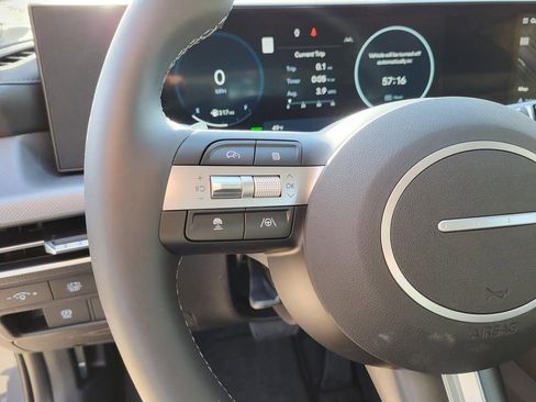 New 2025 Hyundai Sonata Limited image 23