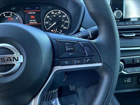 Used 2022 Nissan Altima 2.5 S image 14