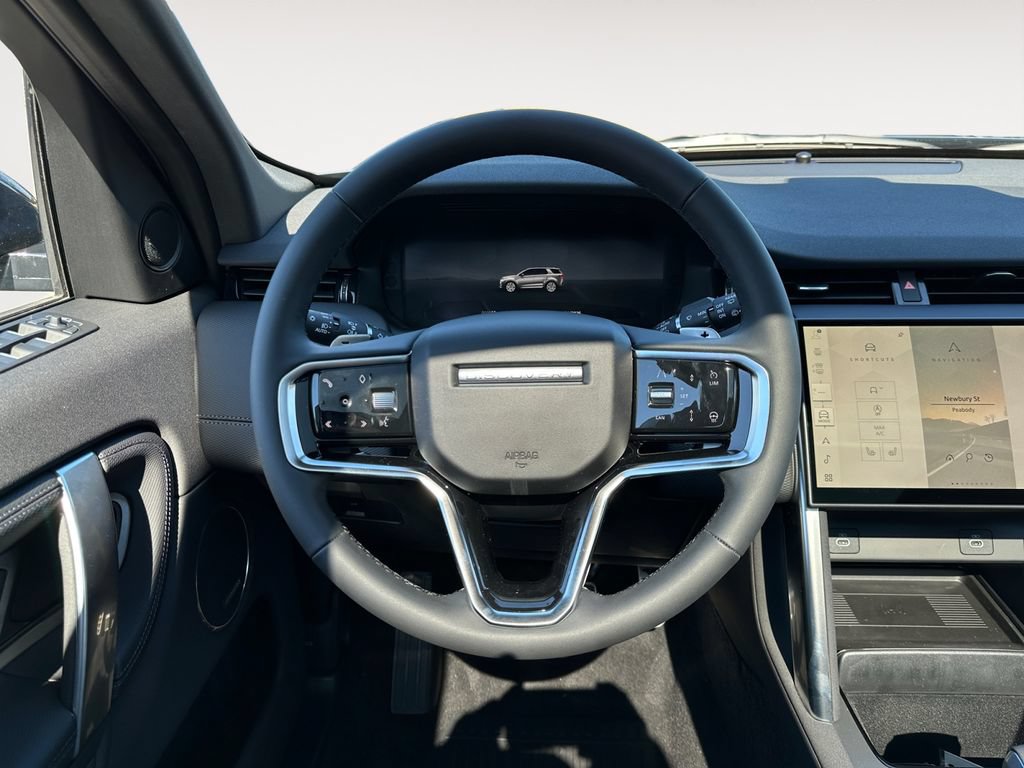 New 2026 Land Rover Discovery Sport Landmark AWD/4WD image 12