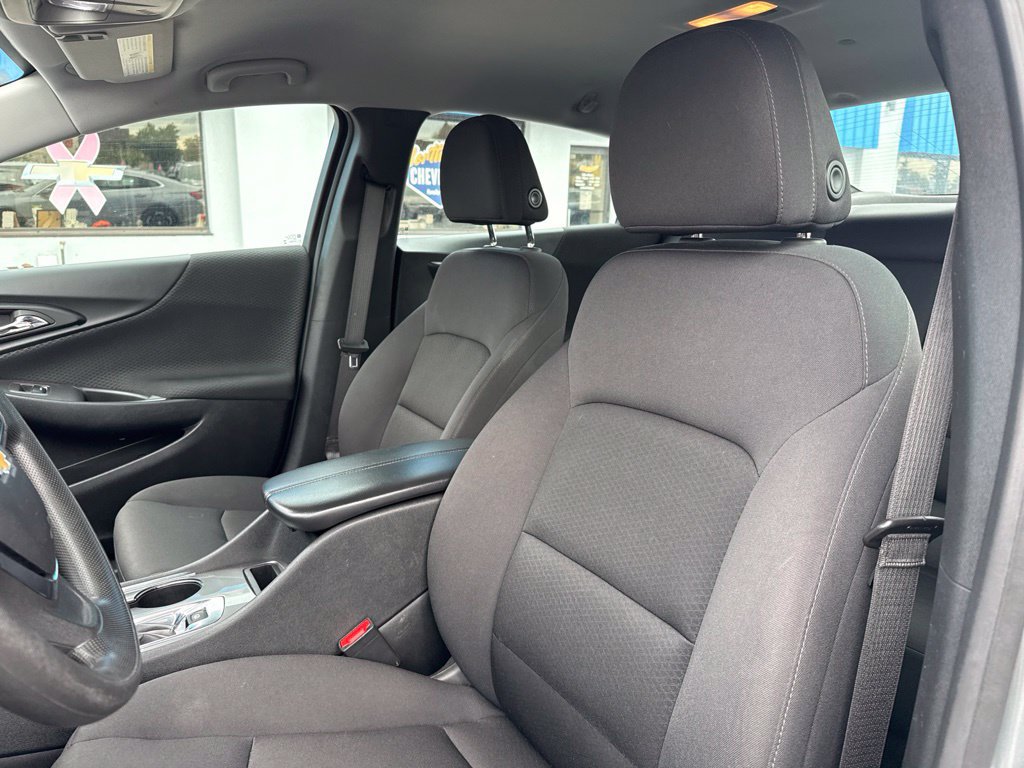 Used 2024 Chevrolet Malibu LT FWD image 33