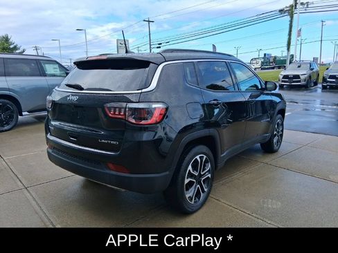 Used 2023 Jeep Compass Limited w/ Sun and Sound Group AWD/4WD image 3