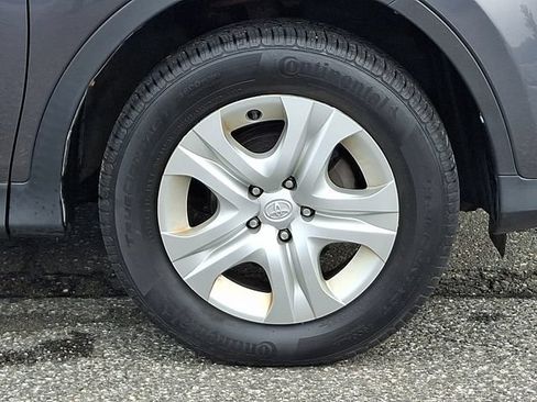 Used 2014 Toyota RAV4 LE AWD/4WD image 24