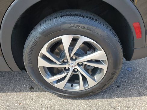 Used 2023 Buick Envision Essence w/ Technology Package I AWD/4WD image 33