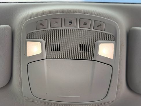 Used 2016 Ford Fusion SE FWD image 29