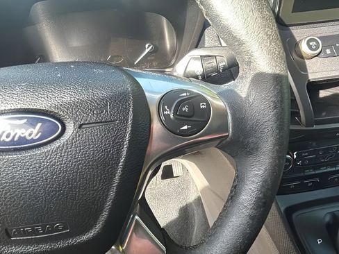 Used 2020 Ford Transit Connect XLT image 15