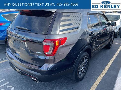 Used 2017 Ford Explorer Sport w/ Equipment Group 401A image 4