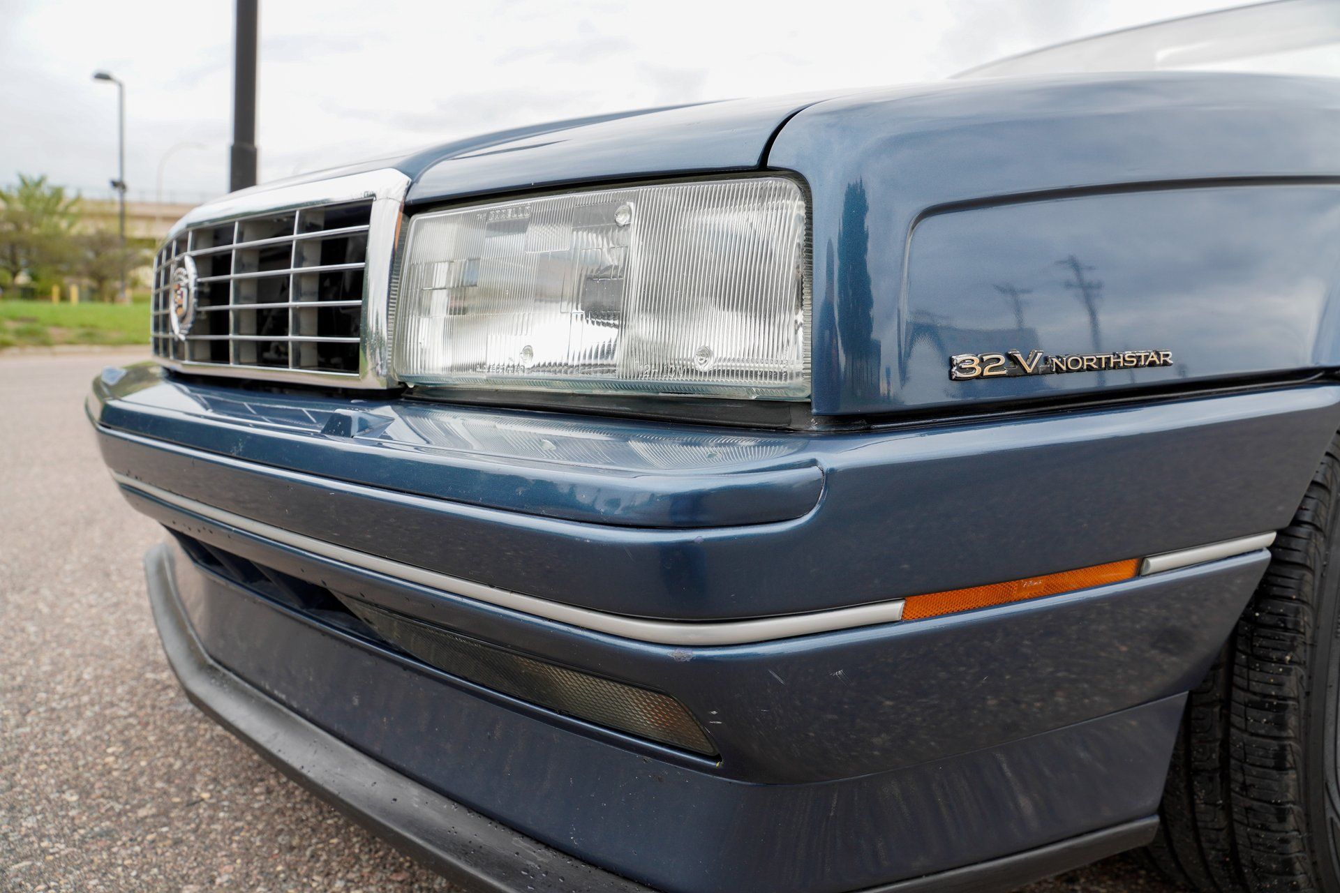 Used 1993 Cadillac Allante FWD image 25