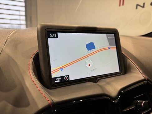 Used 2020 Aston Martin V8 Vantage Coupe image 31