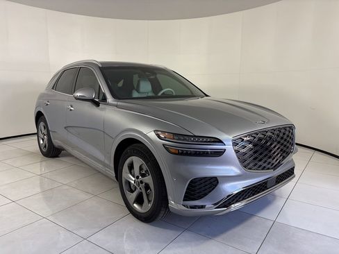 New 2026 Genesis GV70 2.5T Advanced AWD/4WD image 7