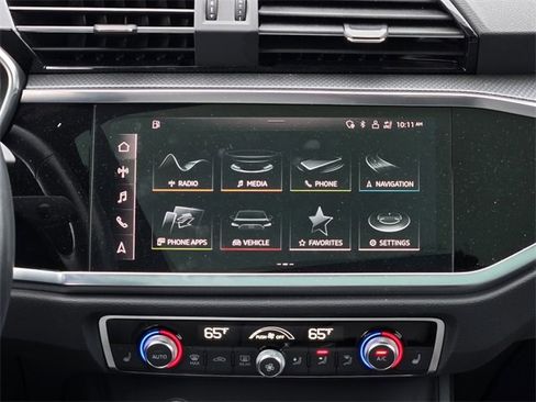 Used 2022 Audi Q3 2.0T Premium Plus image 11