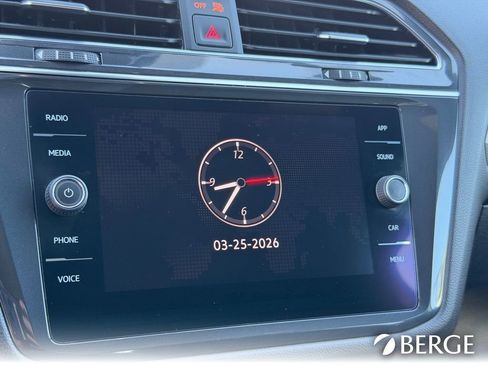Used 2022 Volkswagen Tiguan SE R-Line image 26