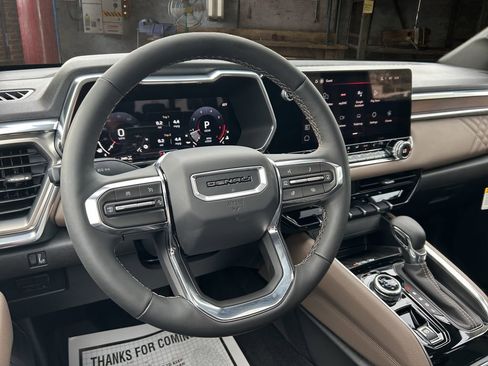New 2026 GMC Canyon Denali AWD/4WD image 21