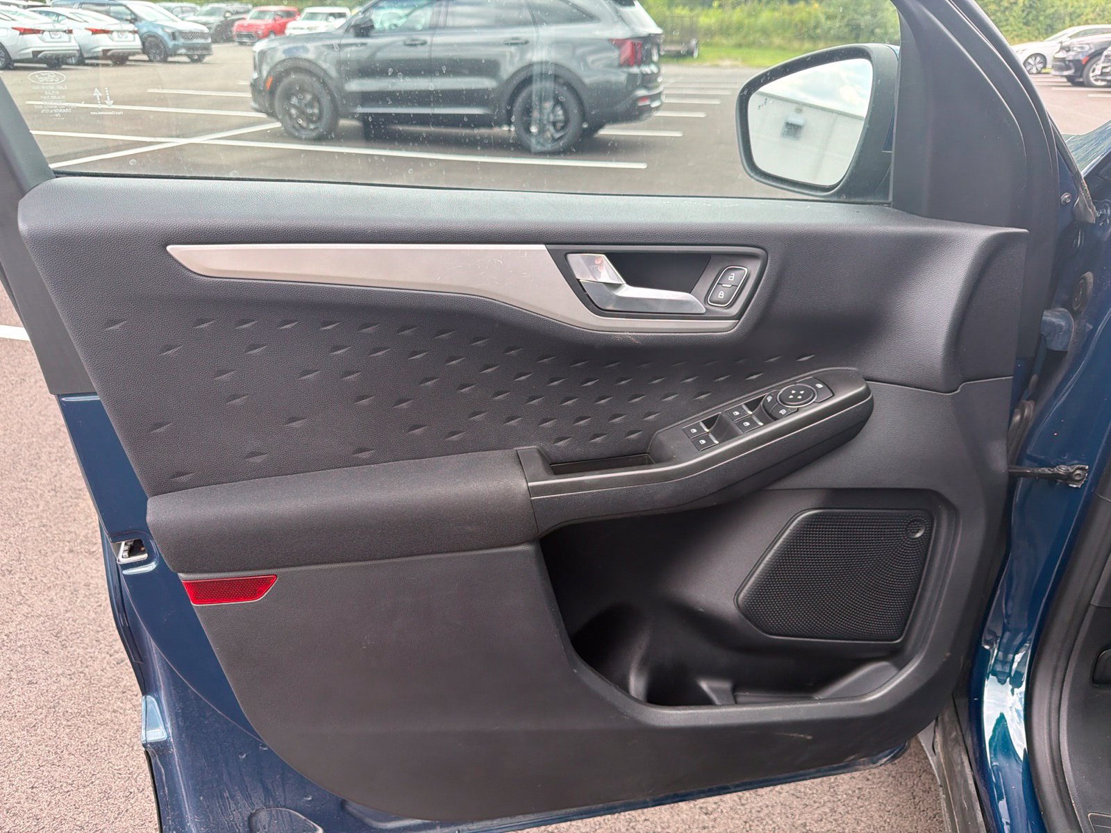 Used 2020 Ford Escape SE AWD/4WD image 10