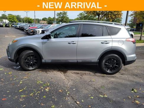 Used 2017 Toyota RAV4 LE w/ All Weather Liner Package AWD/4WD image 6