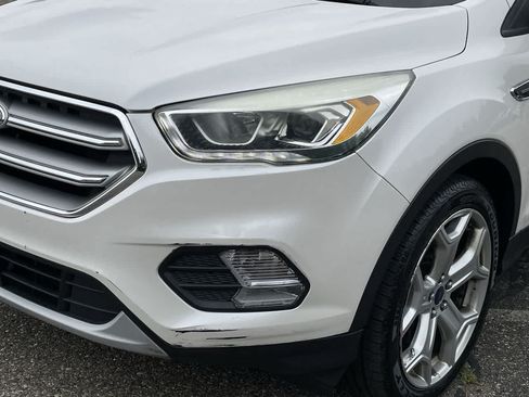 Used 2017 Ford Escape Titanium AWD/4WD image 44