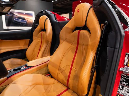 Certified 2021 Ferrari 812 GTS image 4