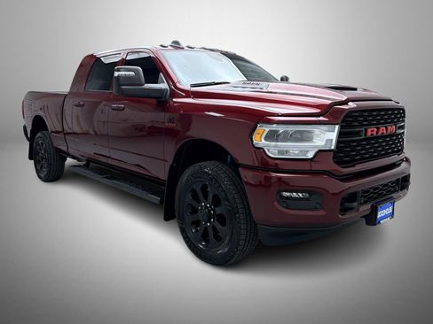 Used 2024 RAM 2500 Laramie w/ Sport Appearance Package image 3