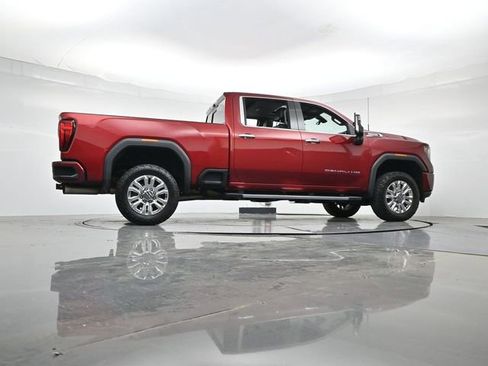 Used 2020 GMC Sierra 3500 Denali w/ Denali Ultimate Package AWD/4WD image 31