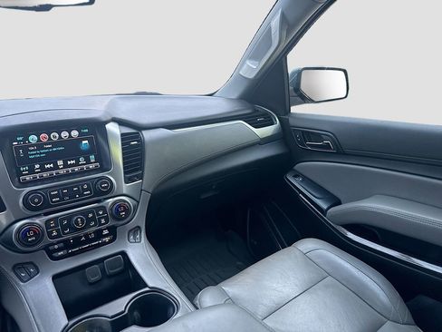 Used 2020 Chevrolet Tahoe LT image 24