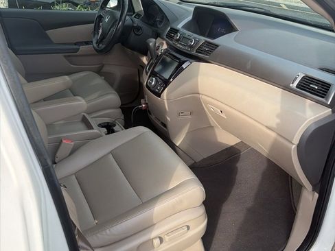 Used 2016 Honda Odyssey EX-L image 13