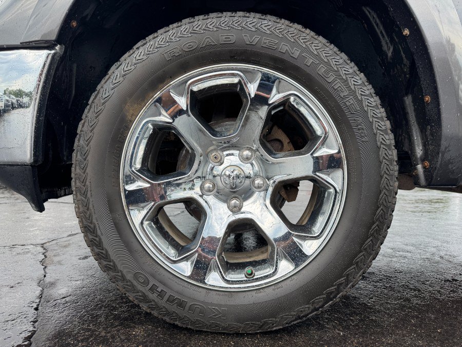 Used 2018 RAM 1500 Laramie AWD/4WD image 13