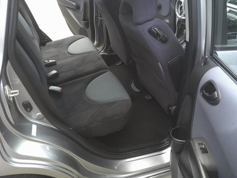Used 2007 Honda Fit Sport image 12