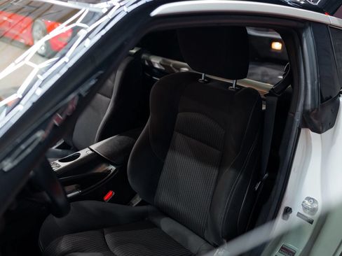 Used 2023 Nissan Z w/ Floor Mat Package RWD image 13