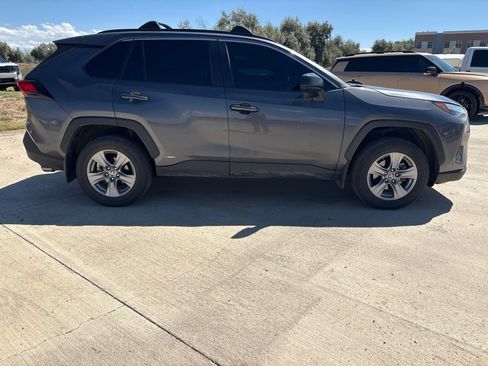 Used 2024 Toyota RAV4 LE AWD/4WD image 6