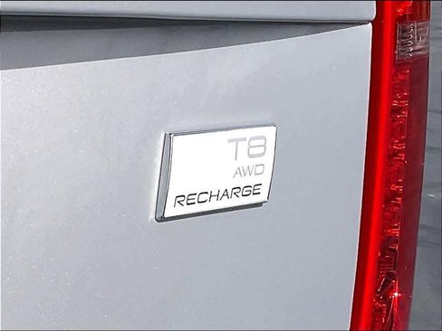 Used 2023 Volvo XC90 T8 Ultimate w/ Protection Package image 10