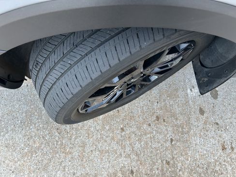 Used 2022 Kia Telluride SX w/ Nightfall Edition Package image 9