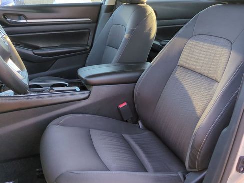 Certified 2023 Nissan Altima 2.5 SV image 19