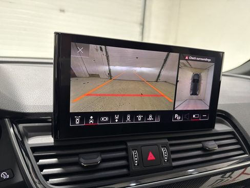 Used 2024 Audi SQ5 Prestige image 26